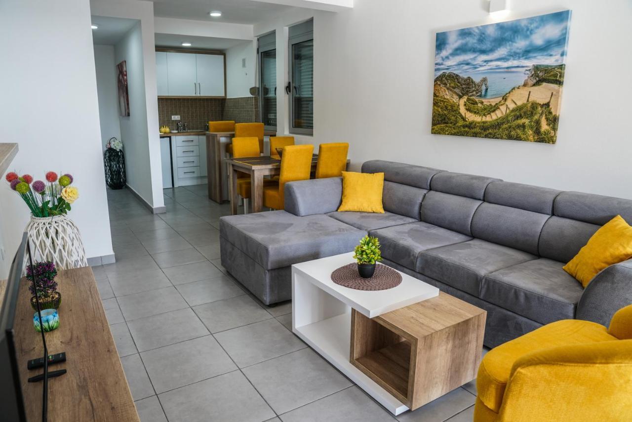 Buzuku Apartments Liman Улцинь Екстер'єр фото