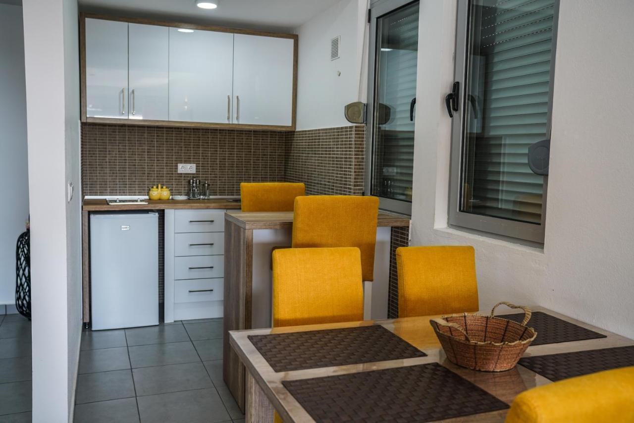 Buzuku Apartments Liman Улцинь Екстер'єр фото